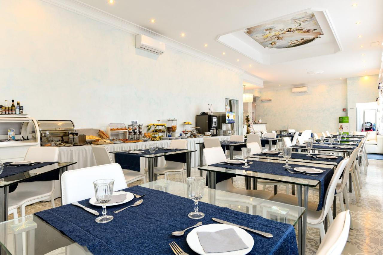 Hotel Boutique Blumarin Лидо ди Йезоло Екстериор снимка