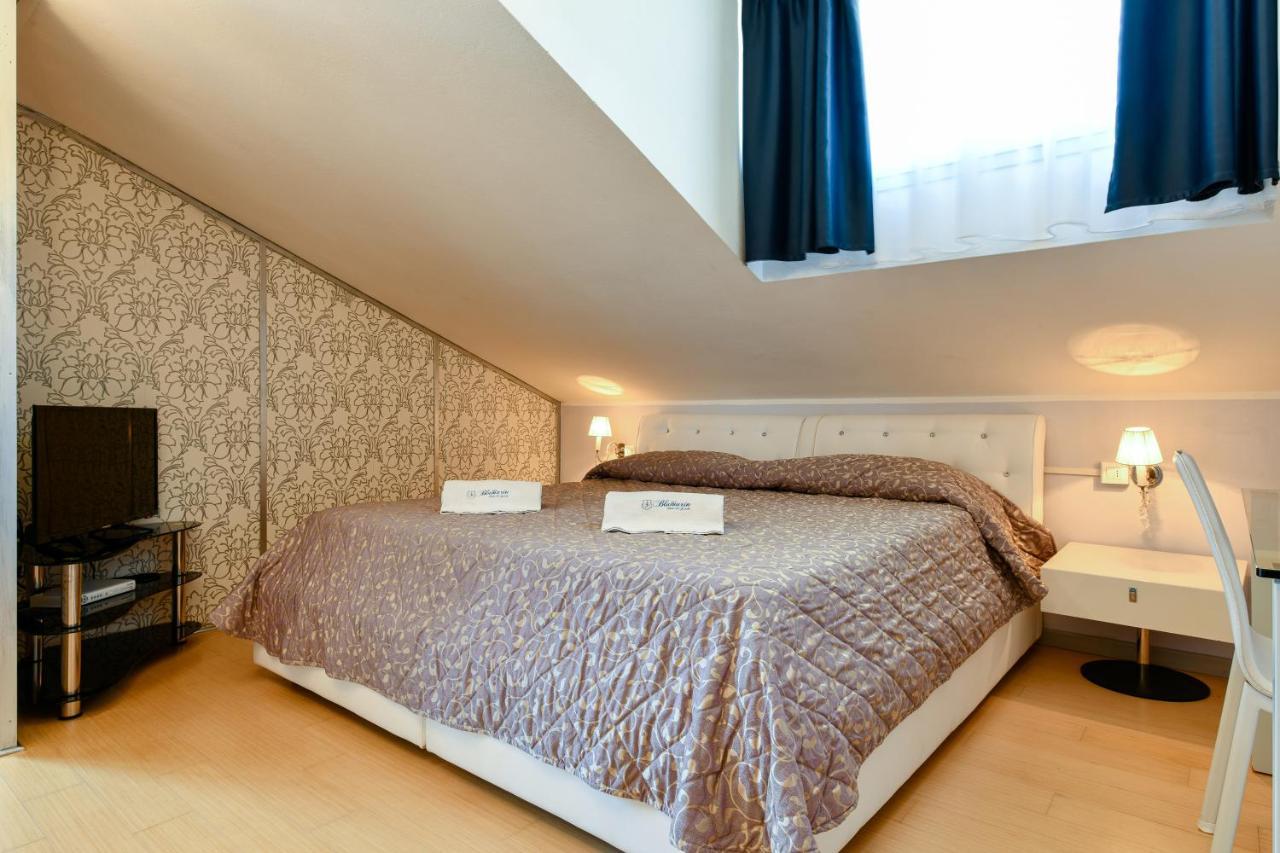 Hotel Boutique Blumarin Лидо ди Йезоло Екстериор снимка