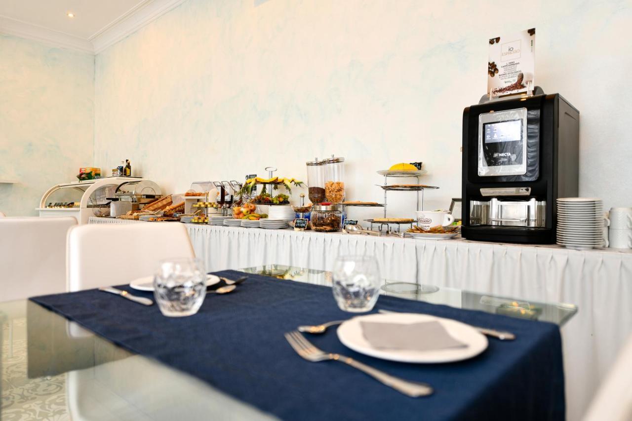 Hotel Boutique Blumarin Лидо ди Йезоло Екстериор снимка