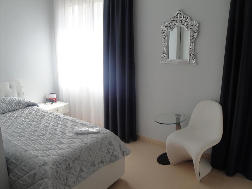 Hotel Boutique Blumarin Лидо ди Йезоло Стая снимка