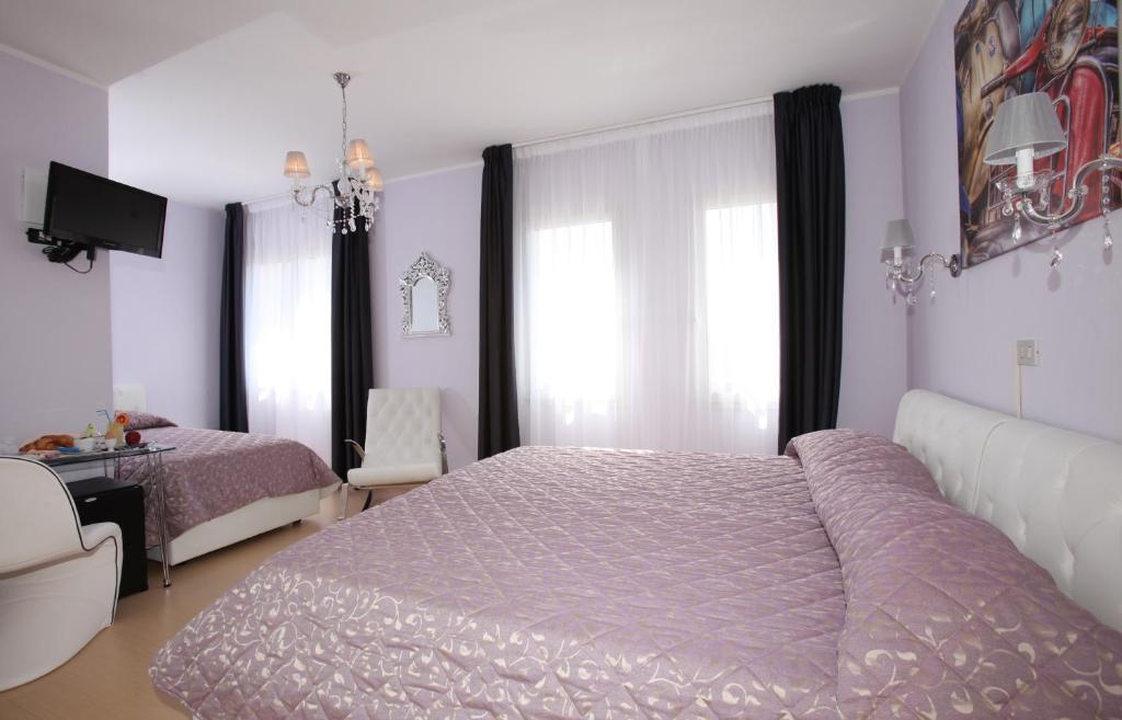 Hotel Boutique Blumarin Лидо ди Йезоло Стая снимка